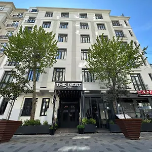 4* 호텔 The Nest